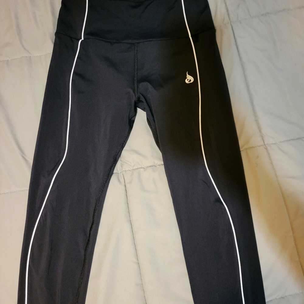 Ryderwear leggings, size L